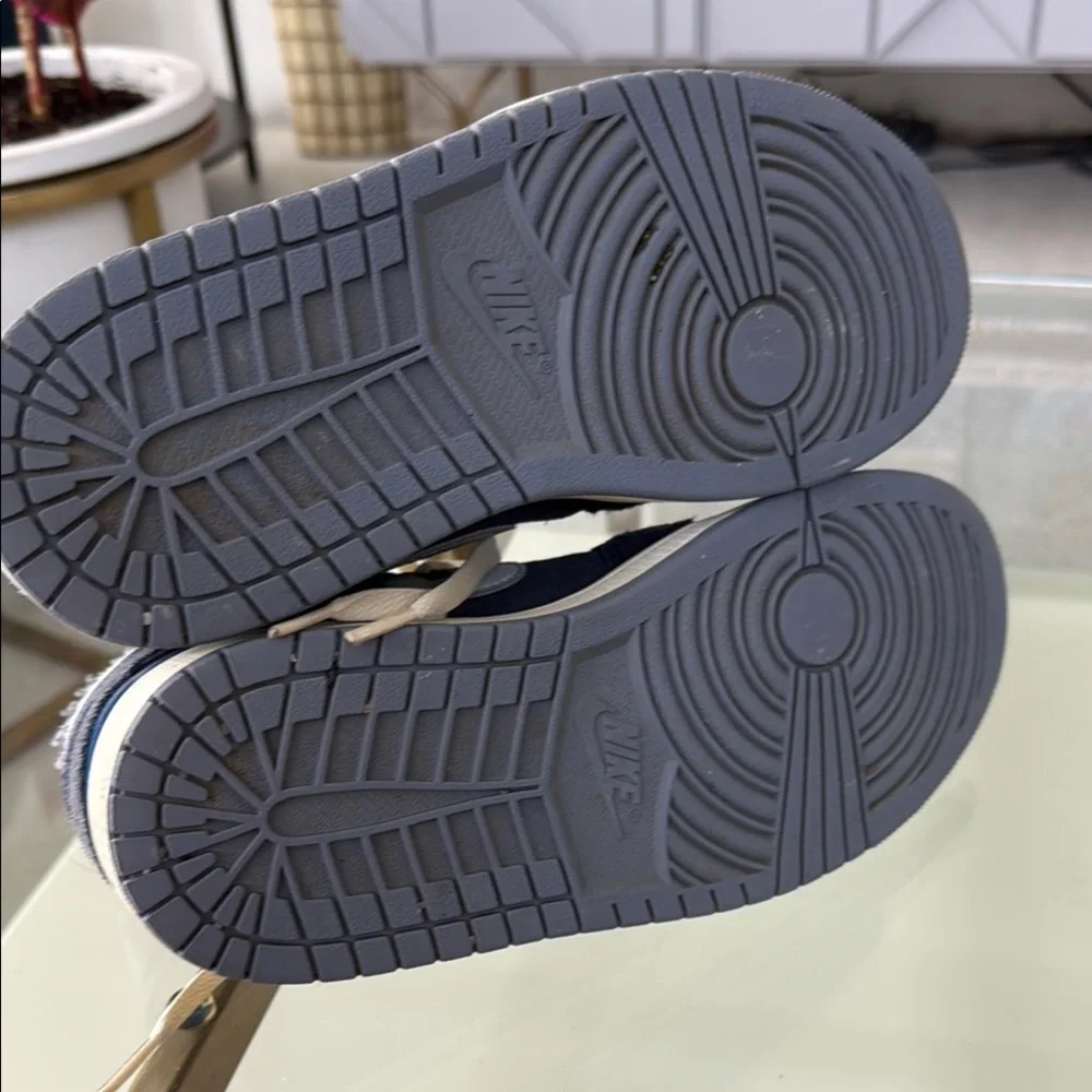 Nike Air Jordan 1 Mid SE Craft 'Inside Out-Obsidian' DR8868-400 Men's Size 7 - Picture 4 of 5